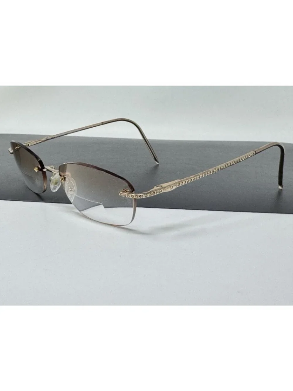 Valentino Eyeglasses, Frames Only, V5288 02S Gold 50 - 17-135, Rimless, Italy